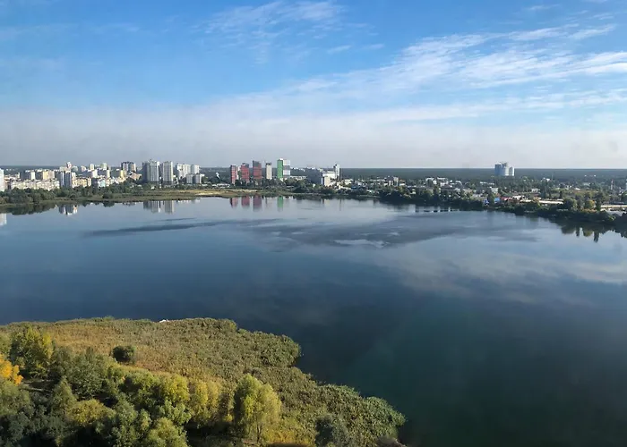 Нова Квартира З Чудовим Краєвидом На Озеро